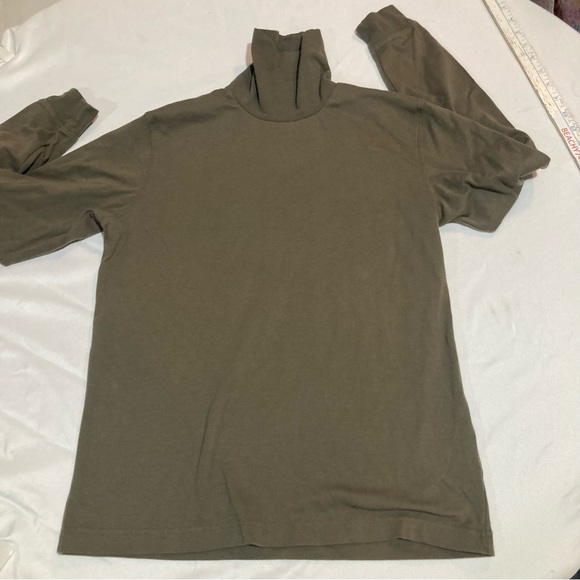 Eddie Bauer turtle neck - Picture 6 of 6